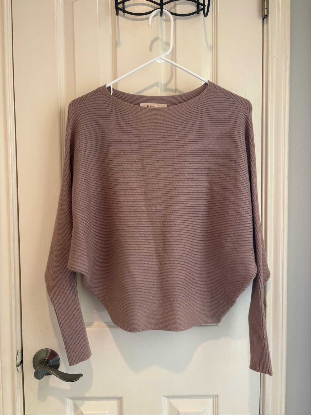 Philosophy Ribbed Crewneck Sweater in Mauve